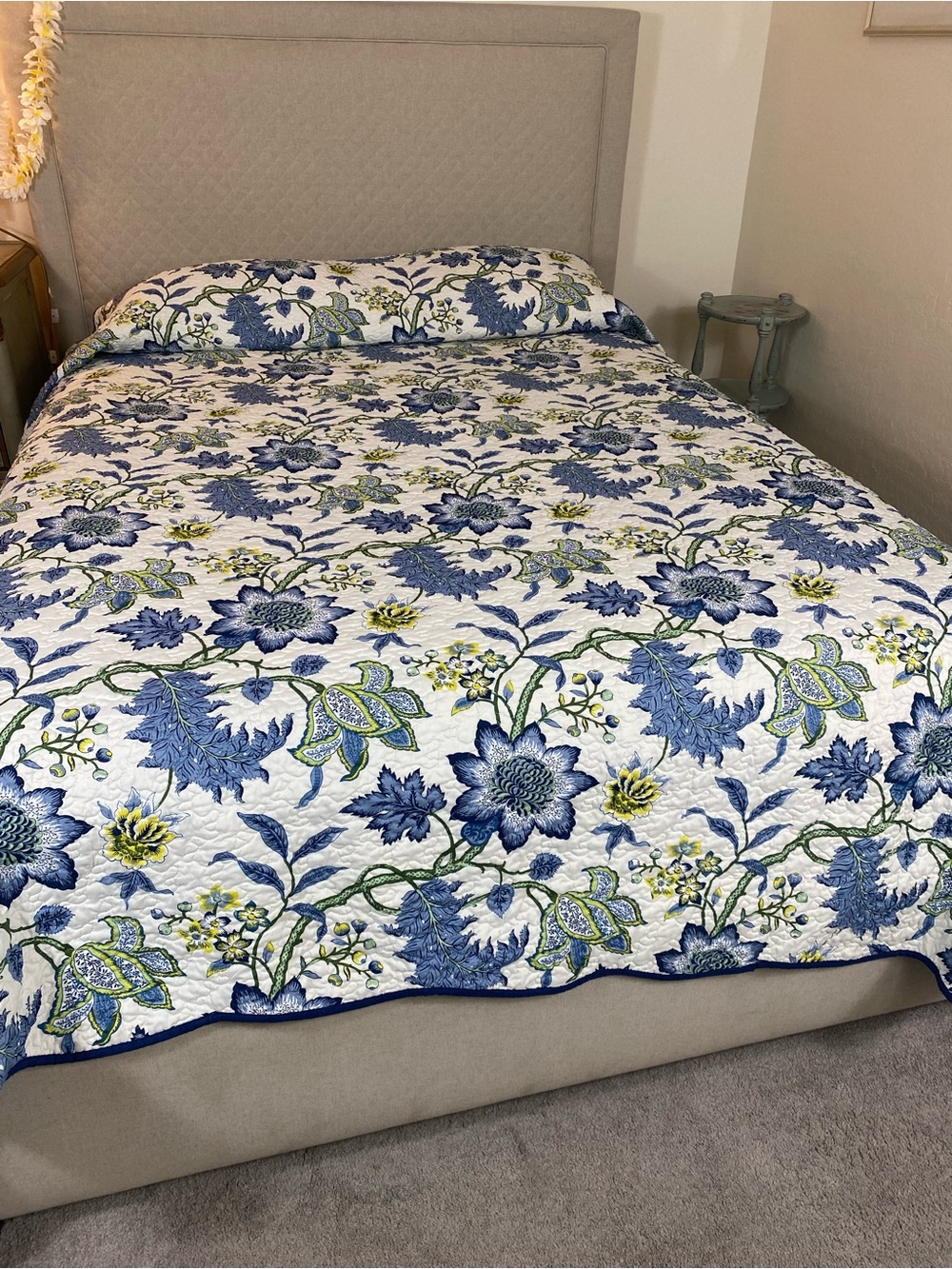 Waverly 3 pc King Blue and Green Floral Quilted Bedspread Like New